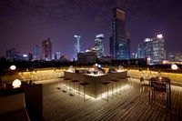 Kartel Wine Lounge, Shanghai    http://www.jingdaily.com/en/luxury/kartel-wine-lounge-gives-shanghai-a-dose-of-destroy-chic/