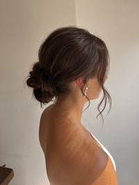 Bridal hairstyles, updos, half up styles, messy buns, ponytails, boho braids, ohio hairstylist, ohio weddings, veil placement, delaware ohio, bridesmaid hairstyles, high buns, slicked back wedding hairstlyle, curly hair, formal styles, low buns, sleek bun