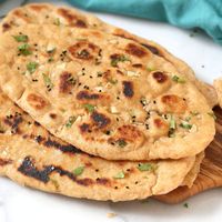 Whole Wheat Naan Bread - Vegan Indian Naan Recipe - Vegan Richa