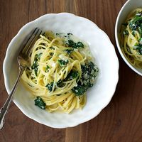 Spaghetti with Spinach and Ricotta