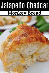 Jalapeno Cheddar Monkey Bread