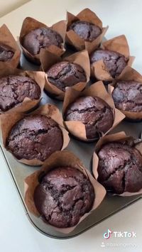 Insane bakery style double choc chip muffins via @bakingenvy on TikTok (Instagram @bakingenvy)