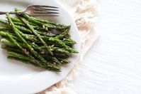 How to Cook & Use Asparagus: 7 Simple and Tasty Recipe Ideas