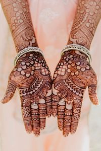 An Elegant Indian-American Wedding in Tuscany With a Multi Cultural Inspired Vidhi Ceremony, Mehendi Party + Hindu Ceremony 5