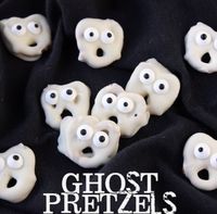 Ghost Pretzels – White chocolate dipped pretzels are made into ghosts with candy eyes and a little bit of imagination. A fun treat for Halloween!