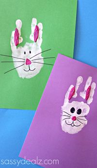 Bunny Rabbit Handprint Craft for Kids! #Easter art project idea #DIY | http://www.sassydealz.com/2014/02/bunny-rabbit-handprint-craft-kids-easter-idea.html