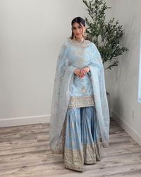 BONYHUB Shop Festive Suits To Buy Click 👉https://bonyhub.co.uk/collections/anarkali-suits 👉 Easy Return Policy 👉 Fast shipping . . #IndianFashion #PakistaniFashion #SalwarSuits #PakistaniSuits #IndianClothing #PakistaniClothing #DesiWear #EthnicWear #IndianWedding #PakistaniWedding #LondonFashion #UKFashion #LondonEthnicWear #UKEthnicWear #IndianFashionUK #PakistaniFashionUK #LondonShopping #Fashionista #OOTD