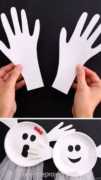 These paper plate ghosts are such a fun and easy handprint craft! This is such a great Halloween craft for younger kids, toddlers, and preschoolers and a fun fall activity for kids of all ages.