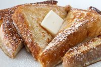 Vanilla Pudding French Toast - The Cooking Mom