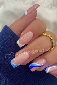 #SpringNails #FloralNails #SeasonalNailArt #PastelNails #TrendyNailDesigns #FreshSpringLook #ElegantSpringNails #VibrantNails #SpringInspiredNails #ChicNailArtIdeas