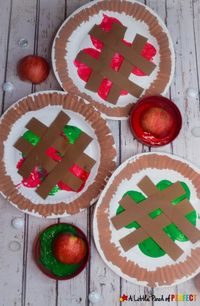 Apple Pie Paper Plate Kids Craft -