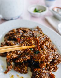 Sesame beef is a Chinese dish of crispy beef, tossed in a lightly sweet sauce with balanced acidity, toasted sesame oil, and sesame seeds. Source: thewoksoflife.com