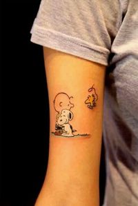 Charlie Brown, Snoopy tattoo