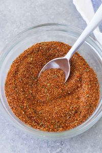 The best dry rub recipe! Use this Pork Rub as a dry rub for ribs, on pork chops, pork tenderloin or pulled pork. Make this DIY homemade seasoning with sweet or smoked paprika to get the flavor you love. This BBQ rub is also delicious on chicken.