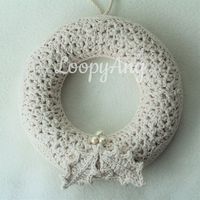 Shabby Chic Christmas Wreath Free Crochet Pattern