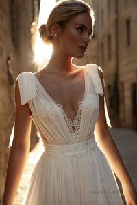 Robes de mariée style bohème chic - Monica Mariage