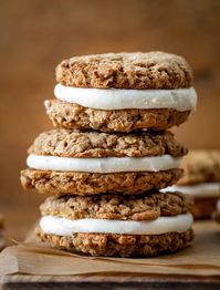 Pumpkin Spice Oatmeal Cream Pies