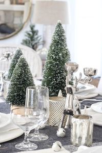 Decorating with Bottle Brush Trees | #christmastree