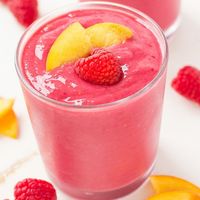 PIN THIS RECIPE FOR LATER Looking for a smoothie that's tasty and delicious? This Raspberry Peach Smoothie will be your next best friend! Aren't smoothies delicious? There's nothing like making your own homemade smoothie packed