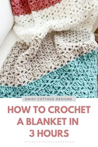 Use this free crochcet pattern to whip up a blanket in no time flat! This pattern includes written instructions, as well as an easy-to-follow video tutorial.