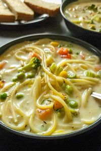 Creamy vegetable soup with noodles - Greenbowl2soul