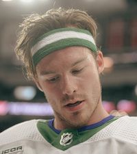 Carolina Hurricanes on X: "Somehow he's even cooler in a headband https://t.co/5LKXWed3hs" / X