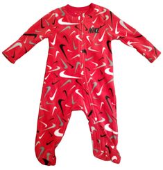 Nike Baby Boy Microfleece Sleep & Play Footed Coverall Red Sleepwear 3 Months #Nike #SleepPlay Vintage Nike Outfits, Red Sleepwear, Disney Baby Clothes, Boy Vintage, Newborn Boy Clothes, Nike Baby, Baby Boy Clothes Newborn