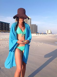 Soft, Soothing to a sun kissed skin, totally breathable the gauze cover up is a must for any beach vacation. This one is my personal favorite, made kimono style it fits great and goes with anything. From the room to the pool or all the way to the beach? Put the cover up on for a casual look which still shows your favorite bikini. Getting a little chilly out of water, on a boat or watching the sunset- put this cover up on- you will be surprised how much warmer you feel but still the cover up keep White Beach Cover Up, Beach Coverups, Honeymoon Dress, Cover Up Kimono, Kimono Beach Cover Up, Kimono Beach, Outfit Upgrade, Cover Up Beach, Plus Size Kimono