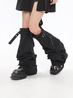 color: black Item: leg cover Black Cargo, Runway Models, Stage Outfits, Black Color, Buckle, Solid Color, Black, Color