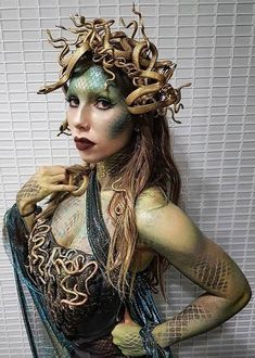 Medusa Rave Costume, Diy Medusa Costume Dresses, Scary Medusa Costume, Medusa’s Halloween Costume, Medusa Costume Headpiece, Tmnt Halloween, Snake Braid