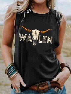 Just A Small Town Girl, Looks Country, Morgan Wallen, Floral Print Chiffon, Girl Running, Tank Girl, Casual Tank Tops, Sleeveless Vest