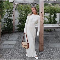 46929419993392|46929420026160|46929420058928 Knitted Maxi Dress, Autumn Chic, Pleated Dresses, Maxi Dress For Women, Dress With Pleats, Maxi Dresses Fall, Pleated Maxi Dress, Pleated Maxi, 2023 Autumn