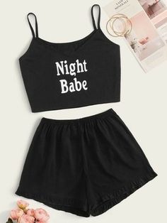 aqui eu vou colocar algumas coisas do script para sua realidade desej… #ficçãoadolescente # Ficção adolescente # amreading # books # wattpad Cute Sleepwear, Cute Pajama Sets, Pajama Outfits, Pastel Outfit, Cute Lazy Outfits, Lazy Outfits, Jennifer Hudson, Cute Preppy Outfits, Crop Top Outfits