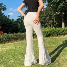 Tavimart Women High Waist Elastic Wide Leg Flare Pants Casual Ladies Solid Bell-Bottomed Trousers Fashion Streetwear Flare Pants Casual, Bell Bottom Trouser, Wide Leg Flare Pants, Mid Waist Pants, Streetwear Pants, Bell Bottom Pants, Trouser Style, Flare Leggings, Pants Casual