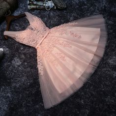 Knee-length Tulle Mini Dress For Prom, Bridesmaid Mini Length Evening Dress, Mini Length Tulle Evening Dress For Prom, Tulle Mini Dress For Banquet, Mini Tulle Dress For Banquet, Pink Lace Bodice Dress For Prom Season, Wedding Mini Dress With Lace Bodice For Prom Season, Prom Dress With Lace Bodice And Mini Length, Mini Prom Dress With Lace Bodice