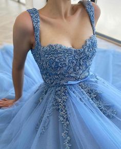 Details:-Baby blue and deep ocean blue color-Tulle and lace fabrics-A-line with laced top and straps-For special occasions Short White Dress Wedding, Chic Prom Dresses, Knee Length Wedding Dress, Celebrity Gowns, Sweetheart Prom Dress, Deep Ocean, فستان سهرة, Evening Dress Fashion, Formal Party Dress