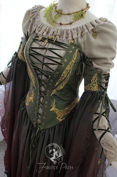 Brown Wedding Outfit, Elvish Clothing, Wood Elf Costume, Knot Embroidery, Ren Fair, Old Fashion Dresses, Viria