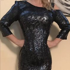 Nwt Pamella Roland Navy Sequin Single Cold-Shoulder Shift Evening. New With Tags. Small Bag Of Original Extra Sequins. Measurements Flat, Un-Stretched Size On Tag: No Tag Shoulder To Shoulder: 14.5 Armpit To Armpit: 17.5 Waist: 15.35 Hip: 19 Total Length: 38 It’s Too Big For Me, Based On How It Fits, I Would Estimate It To Be An Us 8 Or Maybe A Small 10 But Please See Measurements. There Is Some Stretch To The Dress. New To Poshmark? Sign Up With Code Tanya99 Save $10 Off First Purchase. Fitted Cold Shoulder Off Shoulder Dress For Evening, Formal Fitted Cold Shoulder Dress, Fitted Cold Shoulder Formal Dress, Glamorous Off-shoulder Mini Dress For Dinner, Blue Fitted Off-shoulder Dress For Night Out, Blue Off Shoulder Mini Dress For Party, Fitted Cold Shoulder Evening Dresses, Blue Fitted Off Shoulder Cocktail Dress, Formal Off-shoulder Mini Dress With Sequins