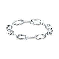 Wear your mantra on your wrist. This sterling silver Pandora ME Link Chain Bracelet holds endless styling possibilities. The bracelet features three openable connectors, designed with a grooved surface to set them apart, styling links and a carabiner clasp closure. First customize your link chain: one set of interlocking styling links can be swapped out between each styling connector for four small interlocking links, a styling double link or one styling link – keep the original length or adjust Pandora Me, Pandora Armband, Silver Link Bracelet, Bracelet Pandora, Silver Bracelets For Women, Link Chain Bracelet, Snake Chain Bracelets, Mesh Bracelet, Bracelet Diy