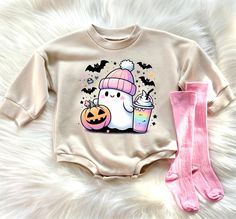 Halloween Ghost Graphic is perfect for any baby girl or Baby Boy this Halloween season. The bubble romper is super soft cotton. You can either get the romper only or you can add the socks from the drop down menu  HOW TO ORDER  *  Select your options from the Drop Downs *  ADD TO CART If you have any questions or need a different design on the romper, please message us for details. Cute Halloween Onesie For Loungewear, Long Sleeve Cotton Onesie For Halloween, Cute Cotton Halloween Onesie, Sweatshirt Romper, Halloween Cute Ghost, Ghost Graphic, Baby Halloween Outfits, Baby Bubble Romper