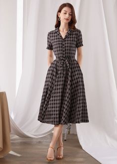 "This swing dress is a 50s inspired shirtwaist dress , featuring classic open neck, notched collar, and center front button closure, finished with a swing skirt, and handy side seam pockets. More colors https://etsy.me/3wWb0UN DETAILS * 100% linen * Two seam pockets * Front button up closure * Short sleeve * Collared collar * Below knee Length * Perfect for Spring, Summer * Wash by hand or machine with cold water * The model is 175cm (5′9″) tall with a 80cm (31.5\") bust, 66cm (26\") waist. She Summer Belt, Teacher Dresses, Office Uniform, Shirtwaist Dress, Linen Shirt Dress, Open Neck, Linen Midi Dress, Wool Clothing, Dress Linen