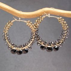 Hammered hoops with black spinel and bronze pearls Cleopatra 132 Elegant Gold Hematite Jewelry, Handmade Elegant Hematite Jewelry, Nickel-free Black Hematite Jewelry, Jewelry Choker, Black Spinel, Wire Earrings, Beach Jewelry, Juno, Diy Earrings