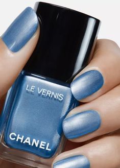 Chanel Le Vernis Nail Colour Polish ~ 179 LAGUNE (LIMITED) New #ad Popular Nail Colors, Chanel Nail Polish, Country Nails, Chanel Nails, Powder Nail Polish, Nail Color Trends, Nail Colour, Best Nail Polish, Long Lasting Nails