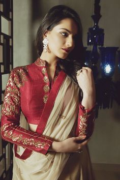 Fancy blouse designs Long Blouse Designs, Blouse Designs High Neck, Blouse Designs Catalogue, New Saree Blouse Designs, Fashionable Saree Blouse Designs, Blouse Design Images, Silk Saree Blouse Designs