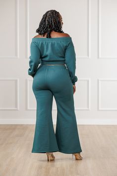 This item is Final Sale. No refunds or exchanges will be honored. A J. Brooks Exclusive! Indulge in a touch of opulence with our Quinnley Seamed Flare Pants. These high-rise pants boast a figure-flattering silhouette, accentuated by elegant pipping detail and a graceful flared hem. The fleece lining offers warmth and comfort, making these pants perfect for any occasion. Elevate your wardrobe with these luxurious pants. Description: High rise. Close fit through hips and thighs, and flared at the Green Wide Leg Pants For Loungewear In Fall, Green Wide Leg Pants For Loungewear, Green Wide Leg Pants For Fall Loungewear, Fall Stretch Pants Matching Set, Stretch Matching Set Pants For Fall, Fall Stretch Pants With Matching Set, Stretch Pants Matching Set For Fall, Green Cotton Bottoms Matching Set, Green Cotton Bottoms With Matching Set