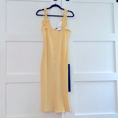 Summer Dress Sleeveless Midi Length Sundress For Brunch, Spring Daywear Midi Dress, Spring Midi Dress For Daywear, Chic Spring Sundress For Daywear, Spring Midi Sleeveless Dress, Chic Sleeveless Dress For Spring Brunch, Summer Daytime Midi Dress, Sleeveless Midi Dress For Day Out In Spring, Spring Knee-length Sundress For Date Night