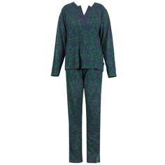 Pajamas cotton CANAT Teccia Ora Green Cotton Sleepwear For Lounging, Green Cotton Loungewear Sets, Cotton Lounging Sets For Fall, Casual Cotton Loungewear Pant Set, Fall Cotton Loungewear Sets, Cotton Sets For Lounging In Fall, Fall Cotton Lounging Sets, Relaxed Fit Green Sleepwear For Fall, Green Relaxed Fit Sleepwear For Fall