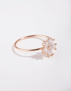 Lovisa Rose Gold Cubic Zirconia Daisy Ring, Size: Small/Medium Lovisa Jewellery, Xoxo Jewelry, Pretty Jewelry Necklaces, Fashion Jewellery Online, Daisy Design, Daisy Ring, Bold Earrings, Jewelry Accessories Ideas, Bling Rings