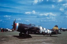 P47 Thunderbolt, P 47 Thunderbolt, American Air, Wwii Fighters, Wonder Years, Military Pictures, Vintage Aviation