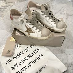 Golden Goose Super Star Size 40 Shoes In Great Condition! Hardly Worn And Never Worn Without Socks. No Flaws. Preppy Golden Goose Shoes, Golden Goose Gold Star, Skiing Aesthetic, Shoes Golden Goose, Goose Shoes, Autumn Fits, Golden Goose Shoes, Super Star, Golden Goose